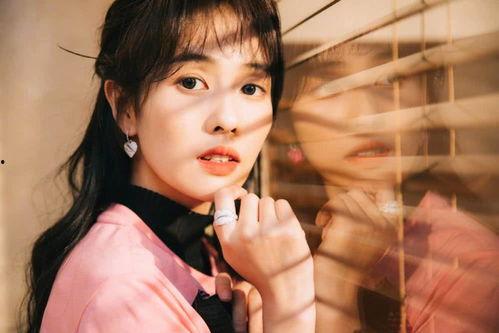 白鹿恋情爆料视频,甜蜜互动引网友热议